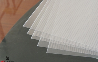 type of lenticular material